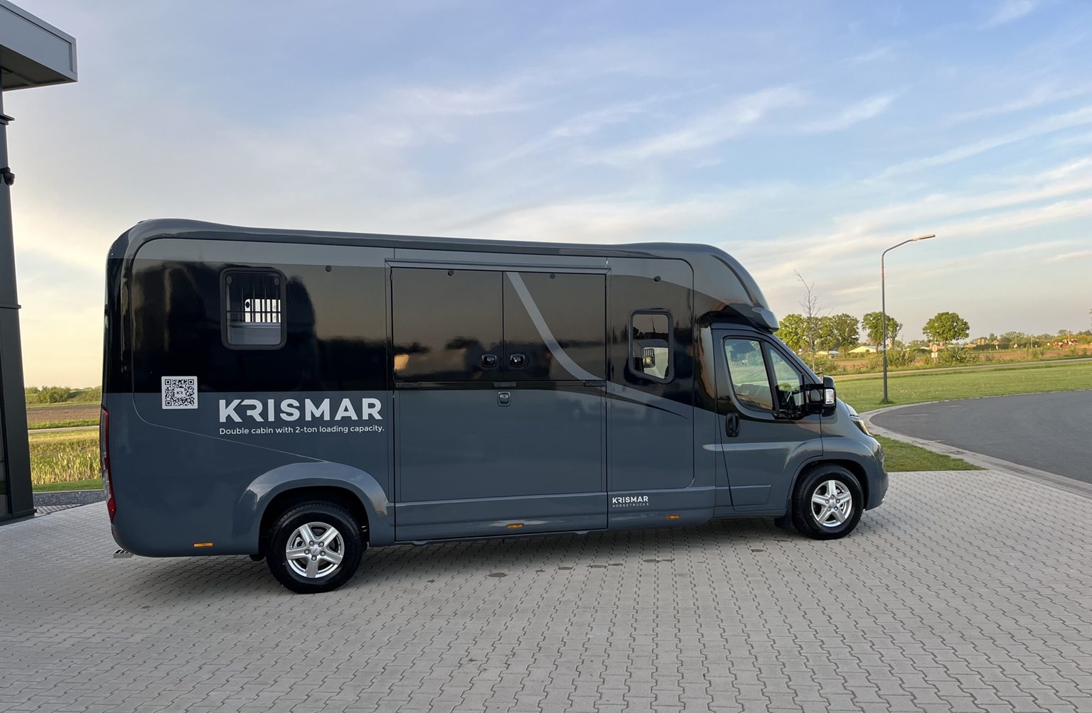 Coxx X-Low Krismar Stallion horse truck. Double cab - 5t Fiat Ducato.
