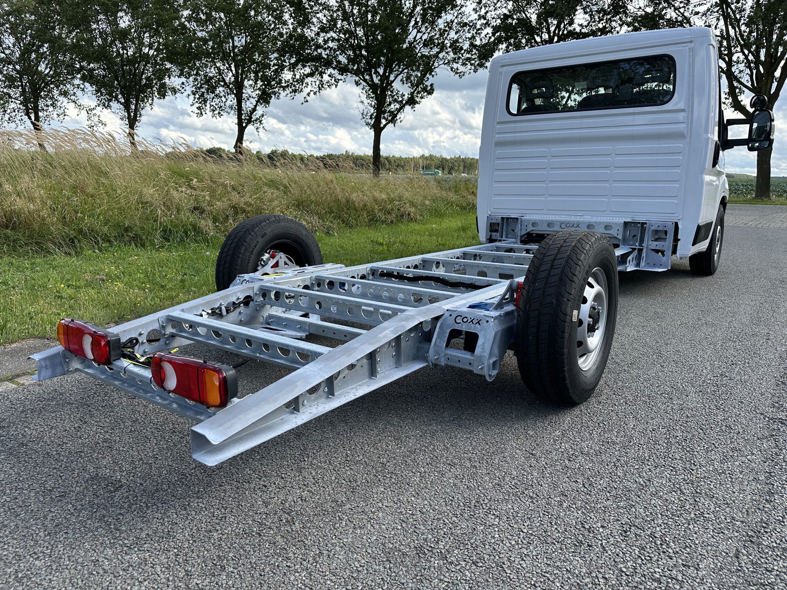 Coxx X Low chassis minigraver